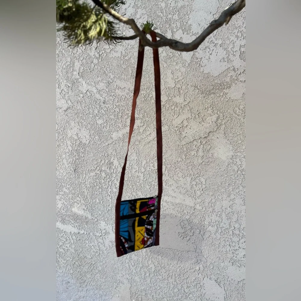 NW 💯 Cotton Patch Vlisco Fabric Crossbody Purse Sz 6”x6”